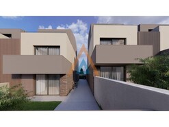 Moradia T3 - So Felix da Marinha, Vila Nova de Gaia, Porto