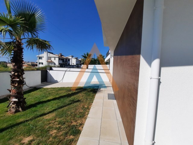 Moradia T3 - São João da Madeira, São João da Madeira, Aveiro - Imagem grande