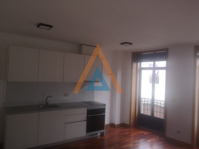 Apartamento T0 - Oliveira de Azemeis, Oliveira de Azeméis, Aveiro - Imagem grande