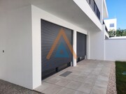Moradia T3 - So Joo da Madeira, So Joo da Madeira, Aveiro - Miniatura: 2/9