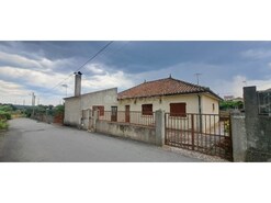 Moradia T4 - Bemposta, Mogadouro, Bragan�a