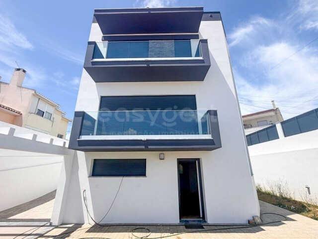 Moradia T2 - S�o Domingos de Rana, Cascais, Lisboa - Imagem grande