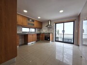 Moradia - Laranjeiro, Almada, Set�bal - Miniatura: 4/9