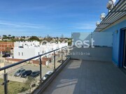 Apartamento T3 - Quelfes, Olh�o, Faro (Algarve) - Miniatura: 8/9