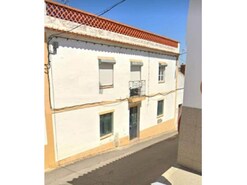 Moradia T2 - Sobral da Adi�a, Moura, Beja