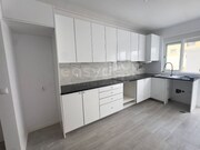 Apartamento T3 - Amora, Seixal, Set�bal - Miniatura: 1/9