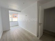 Apartamento T3 - Amora, Seixal, Set�bal - Miniatura: 9/9