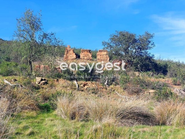 Moradia T1 - Corte do Pinto, M�rtola, Beja - Imagem grande
