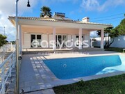 Moradia T5 - Castelo (Sesimbra), Sesimbra, Set�bal - Miniatura: 1/9