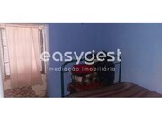 Moradia T2 - Carvi�ais, Torre de Moncorvo, Bragan�a - Miniatura: 8/9