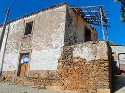 Moradia T1 - Mogadouro, Mogadouro, Bragan�a