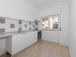 Apartamento T4 - Amora, Seixal, Set�bal