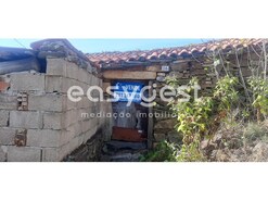 Moradia T1 - Carvi�ais, Torre de Moncorvo, Bragan�a