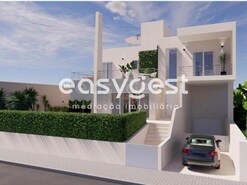 Moradia T4 - Olhos de �gua, Albufeira, Faro (Algarve)