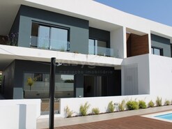 Moradia T4 - Loures, Loures, Lisboa