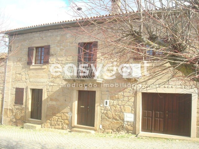 Moradia T4 - Almendra, Vila Nova de Foz C�a, Guarda - Imagem grande