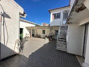 Moradia - Valado dos Frades, Nazar�, Leiria - Miniatura: 1/9