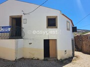 Moradia T2 - Felgar, Torre de Moncorvo, Bragan�a - Miniatura: 1/9