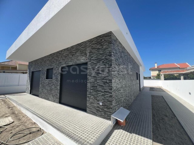 Moradia T4 - Fern�o Ferro, Seixal, Set�bal - Imagem grande