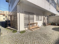 Prdio T0 - guas Santas, Maia, Porto - Miniatura: 11/29