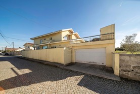 Moradia T5 - Castelo da Maia, Maia, Porto