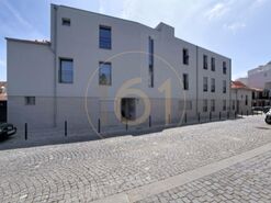 Apartamento T2 - Lordelo do Ouro, Porto, Porto - Miniatura: 23/24