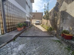 Pr�dio T0 - �guas Santas, Maia, Porto - Miniatura: 5/29