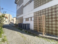 Pr�dio T0 - �guas Santas, Maia, Porto - Miniatura: 7/29
