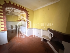 Moradia T5 - Almeirim, Almeirim, Santar�m - Miniatura: 24/24