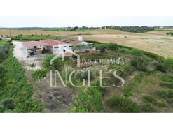 Armaz�m T0 - Almoster, Santar�m, Santar�m - Miniatura: 6/24