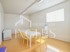 Armaz�m T0 - Almoster, Santar�m, Santar�m - Miniatura: 9/24