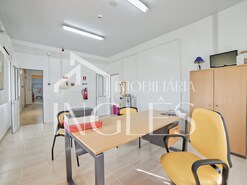 Armaz�m T0 - Almoster, Santar�m, Santar�m - Miniatura: 14/24