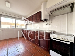 Apartamento T2 - Almeirim, Almeirim, Santar�m - Miniatura: 1/17