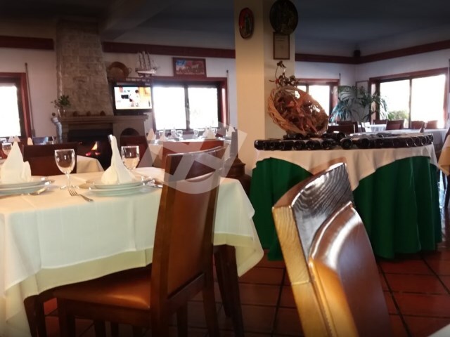 Bar/Restaurante - Bustos, Oliveira do Bairro, Aveiro - Imagem grande