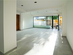 Loja T0 - Santiago de Riba-Ul, Oliveira de Azem�is, Aveiro - Miniatura: 2/8