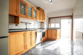 Apartamento T3 - S�o Pedro de Castel�es, Vale de Cambra, Aveiro - Miniatura: 3/24