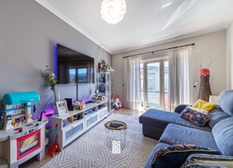 Apartamento T1 - S�o Pedro de Castel�es, Vale de Cambra, Aveiro - Miniatura: 15/24