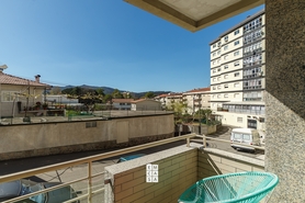 Apartamento T1 - S�o Pedro de Castel�es, Vale de Cambra, Aveiro - Miniatura: 16/24