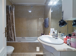 Apartamento T1 - S�o Pedro de Castel�es, Vale de Cambra, Aveiro - Miniatura: 21/24