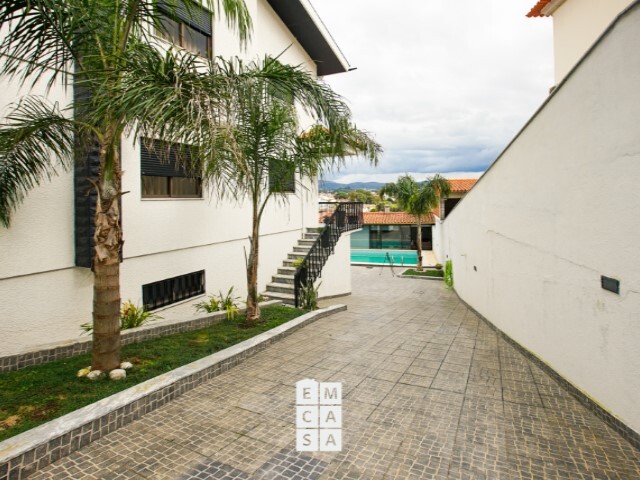 Moradia T3 - Vila de Cucujães, Oliveira de Azeméis, Aveiro - Imagem grande