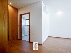 Moradia T3 - Lob�o, Santa Maria da Feira, Aveiro - Miniatura: 24/24