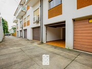 Garagem - Santa Maria da Feira, Santa Maria da Feira, Aveiro - Miniatura: 2/9