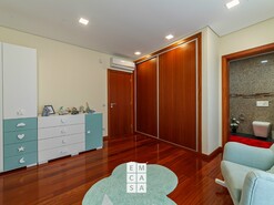 Moradia T4 - Santa Maria da Feira, Santa Maria da Feira, Aveiro - Miniatura: 24/24