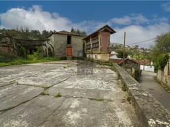 Quinta - S�o Pedro de Castel�es, Vale de Cambra, Aveiro - Miniatura: 10/24