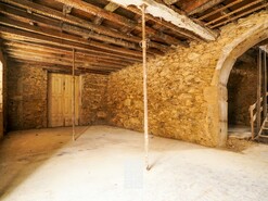 Moradia T4 - Vila de Cucuj�es, Oliveira de Azem�is, Aveiro - Miniatura: 3/24