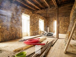 Moradia T4 - Vila de Cucuj�es, Oliveira de Azem�is, Aveiro - Miniatura: 6/24