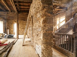 Moradia T4 - Vila de Cucuj�es, Oliveira de Azem�is, Aveiro - Miniatura: 8/24