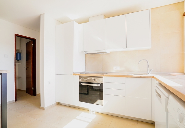 Apartamento T4 - Santiago de Riba-Ul, Oliveira de Azem�is, Aveiro - Imagem grande