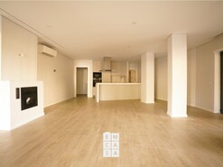 Apartamento T2 - Santiago de Riba-Ul, Oliveira de Azem�is, Aveiro - Miniatura: 2/24