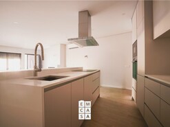 Apartamento T2 - Santiago de Riba-Ul, Oliveira de Azem�is, Aveiro - Miniatura: 4/24